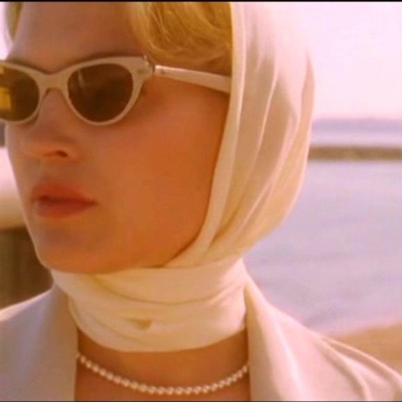 Meet your Posher, Nancy - Picture 1 of 1